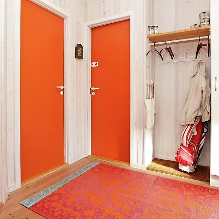 Four-bedroom Holiday In Tranekaer 1 Skattebolle